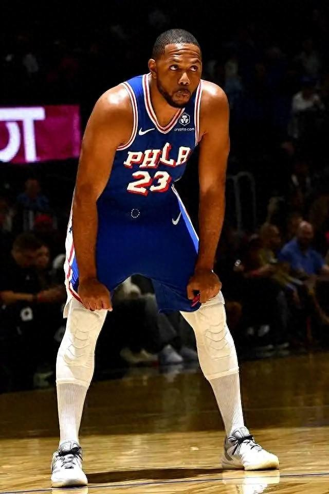 开云登录入口-38岁的老投手还有用？场均5分还是隐藏奇兵 1招无人能比|戈登|费城|恩比德|埃里克-戈登|费城76人队_新浪体育_新浪新闻