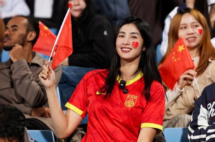 kaiyun-赵丽娜：沙特之行最打动我的是U23现场那种真实的呐喊和拼劲