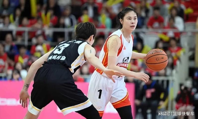 开云平台-15分大逆转失败？女篮霸主惨遭两连败：杨力维21分王思雨12+7