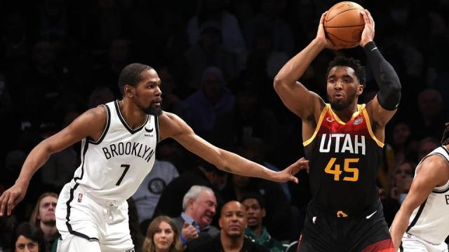 开云平台-交易市场冷清 KD米切尔走不了？8月达成交易不罕见