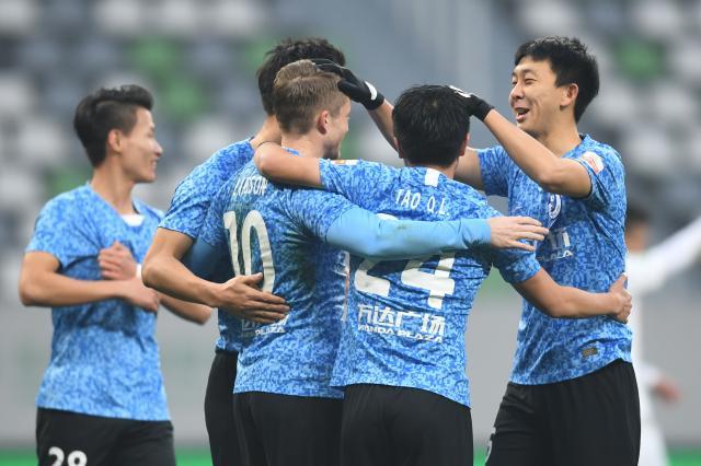 晚了！大连人大胜却仍要生死决 青春风暴+胜利太迟